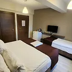 Hotel Moda *