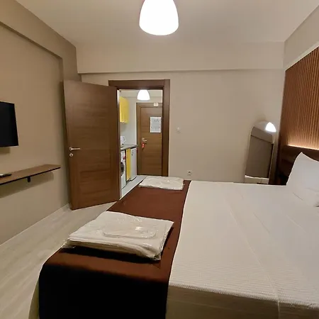Moda Otel *